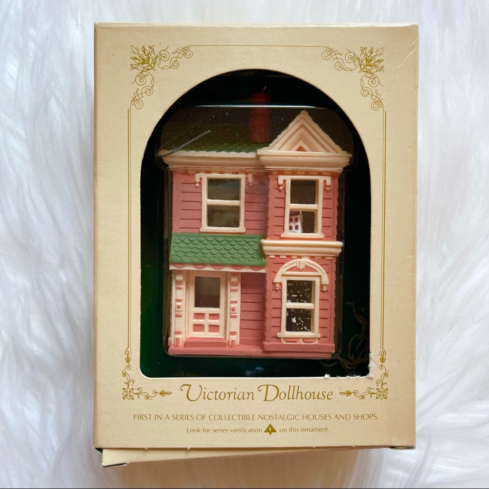 VTG 80s Hallmark Victorian Dollhouse, First In A Series, Christmas Ornament